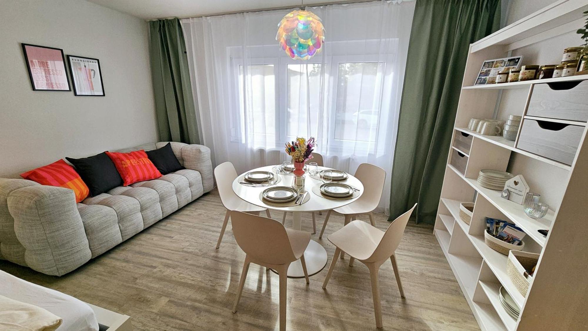 Stadtgarten-studios - Im Zentrum Mit Parkplatz * Weingarten (Wuerttemberg)